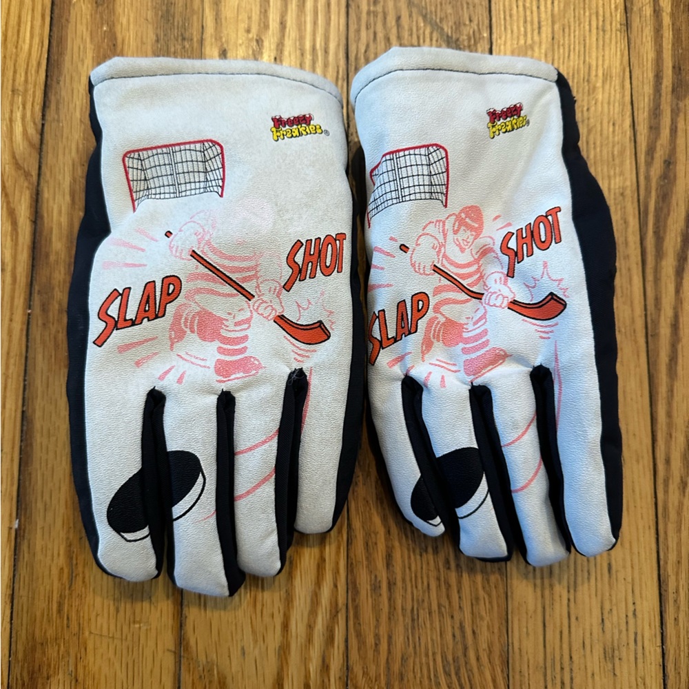 Freezy Freakie Slap Shot Gloves